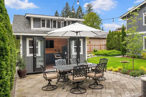 $1,729,000 | 1617 216th Avenue Northeast, Sammamish, WA 98074