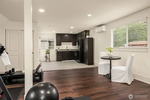 $1,729,000 | 1617 216th Avenue Northeast, Sammamish, WA 98074