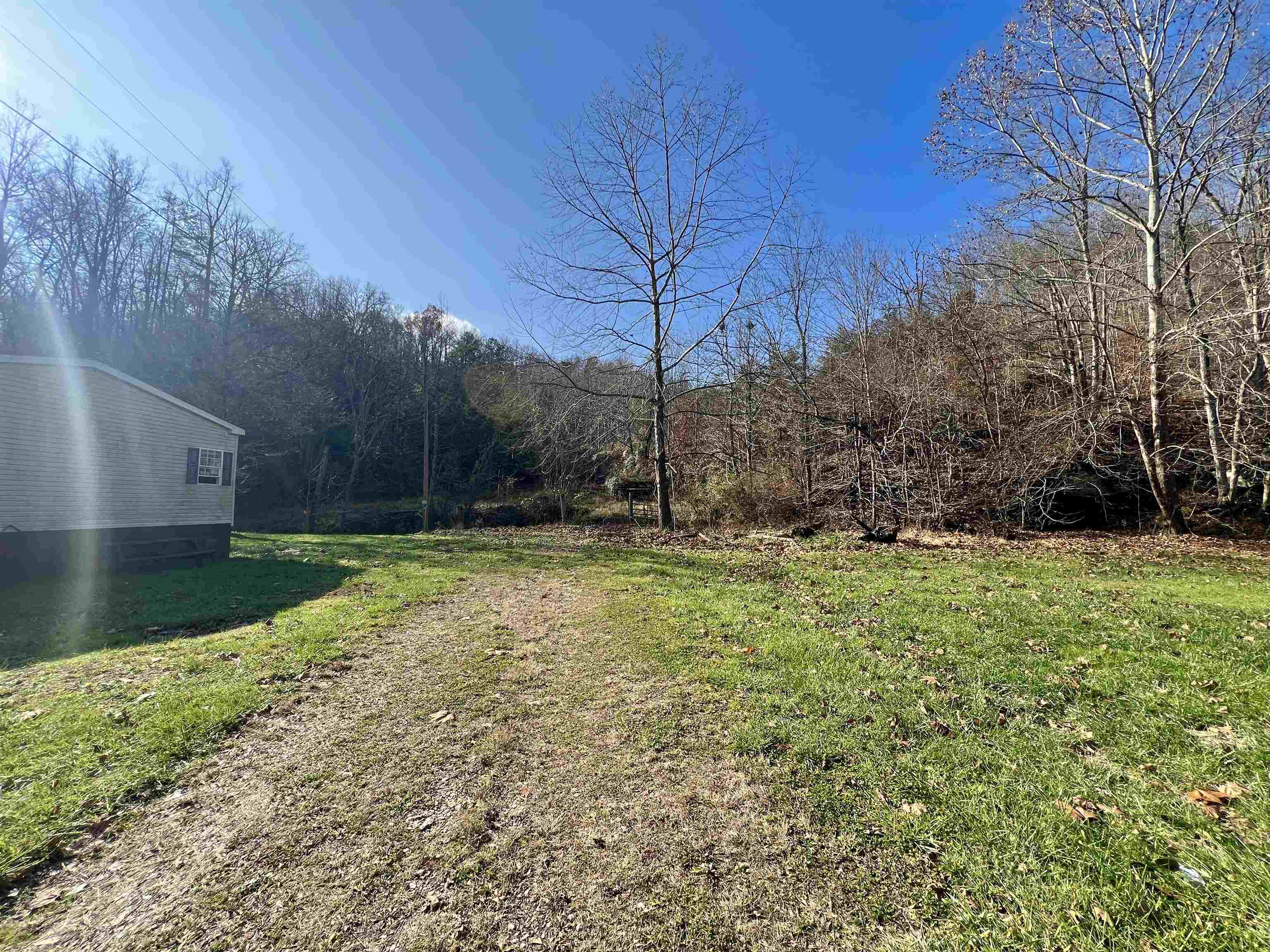 16801 Trace Road Rush, KY 41168 - Photo 2 of 8