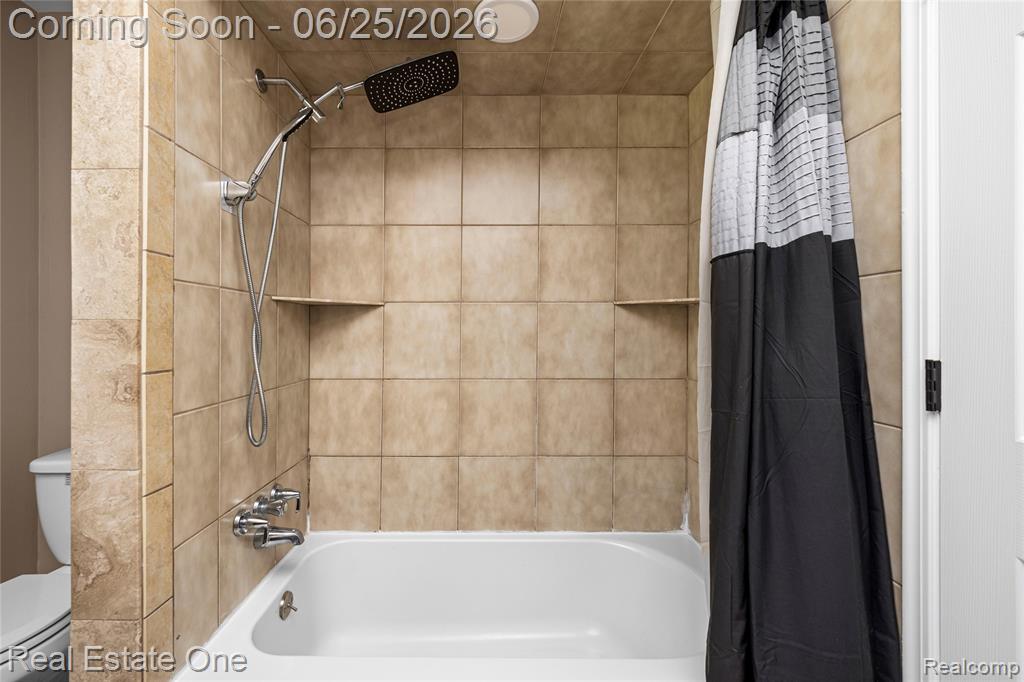 12235 Brougham Drive Sterling Heights, MI 48312 - Photo 30 of 52