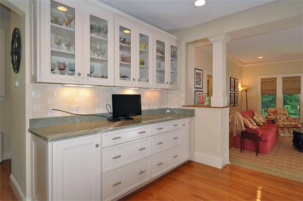10 Whittier Road Wellesley, MA 02481 - Photo 12 of 30