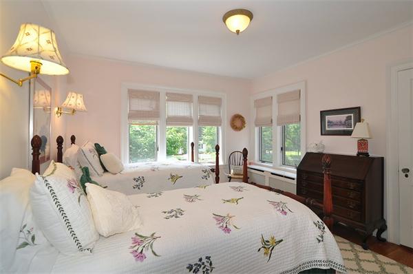 10 Whittier Road Wellesley, MA 02481 - Photo 21 of 30