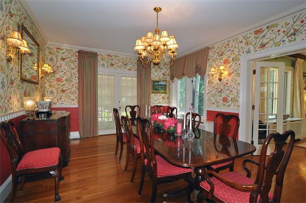 10 Whittier Road Wellesley, MA 02481 - Photo 6 of 30
