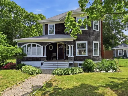 $899,900 | 802 State Road, Plymouth, MA 02360