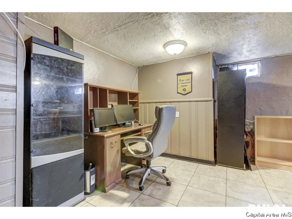 3601 Stanton Street Springfield, IL 62703 - Photo 23 of 35