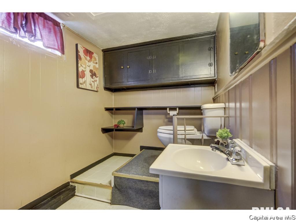 3601 Stanton Street Springfield, IL 62703 - Photo 29 of 35