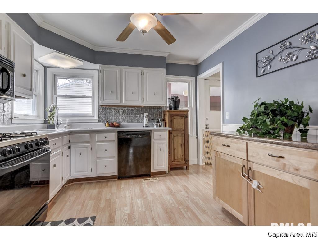 3601 Stanton Street Springfield, IL 62703 - Photo 6 of 35