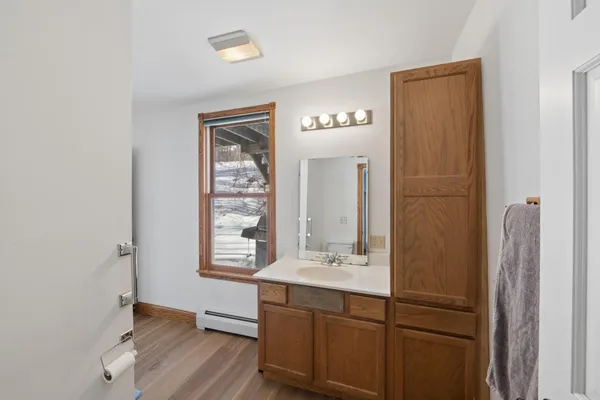 $365,000 | 33 South 4th Street, Bayfield, WI 54814