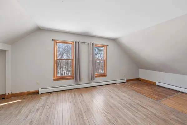 $365,000 | 33 South 4th Street, Bayfield, WI 54814