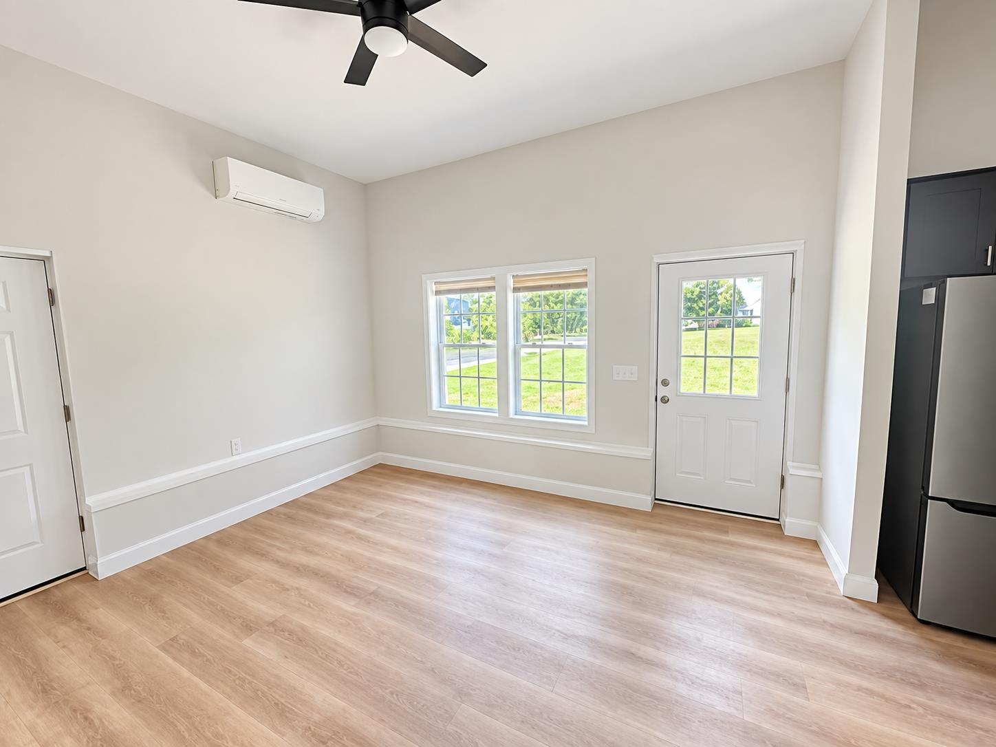 3360 Lafayette Road Portsmouth, NH 03801 - Photo 3 of 15 Gallery Image 3