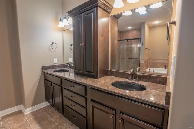 $899,900 | 3507 Wakefield Drive, West Lafayette, IN 47906