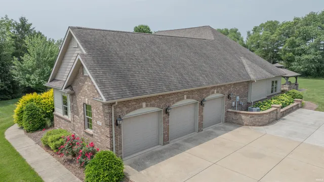 $899,900 | 3507 Wakefield Drive, West Lafayette, IN 47906