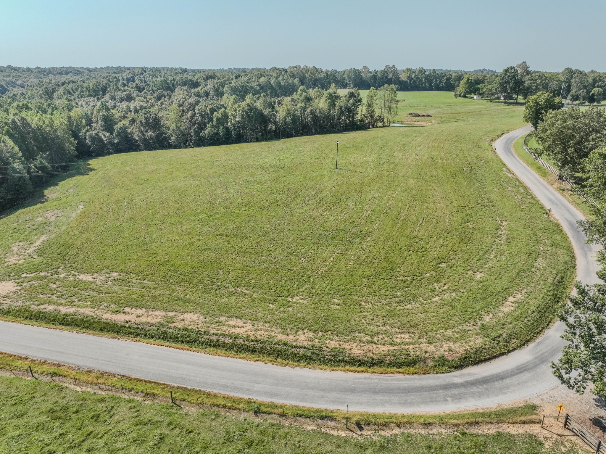 373 Mayfield Road Pulaski, TN 38478 - Photo 5 of 17 a view of a outdoor space