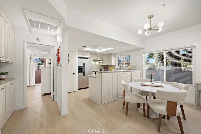 $739,000 | 4561 Warner Avenue, Unit 101, Huntington Beach, CA 92649