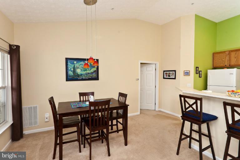 9601 Haven Farm Road, Unit 9601J Perry Hall, MD 21128 - Photo 4 of 17 Breakfast/Dining Areas