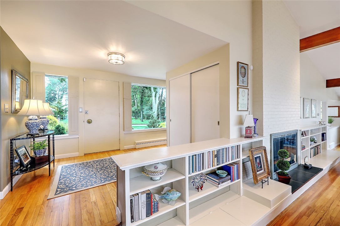 30 Lisa Lane Warwick, RI 02889 - Photo 13 of 50