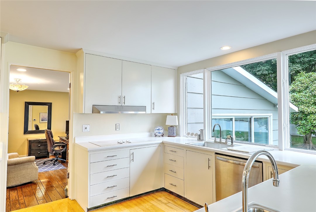 30 Lisa Lane Warwick, RI 02889 - Photo 24 of 50