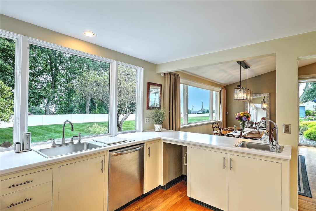 30 Lisa Lane Warwick, RI 02889 - Photo 25 of 50