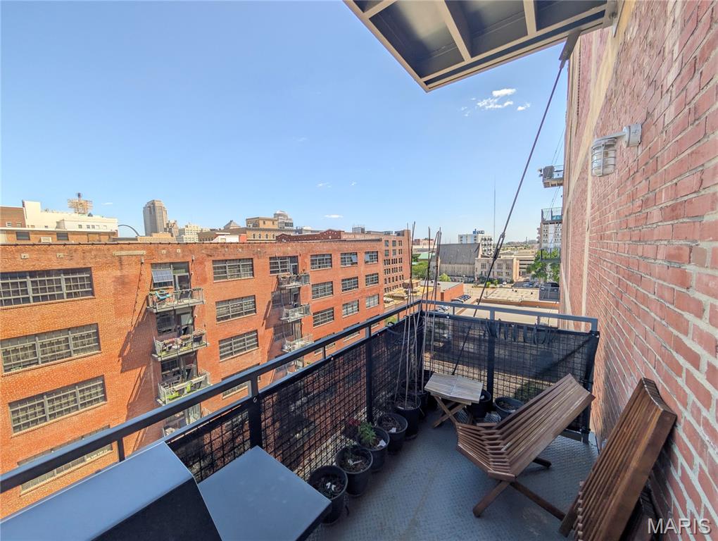 1627 Locust Street, Unit 706 St. Louis, MO 63103 - Photo 15 of 32