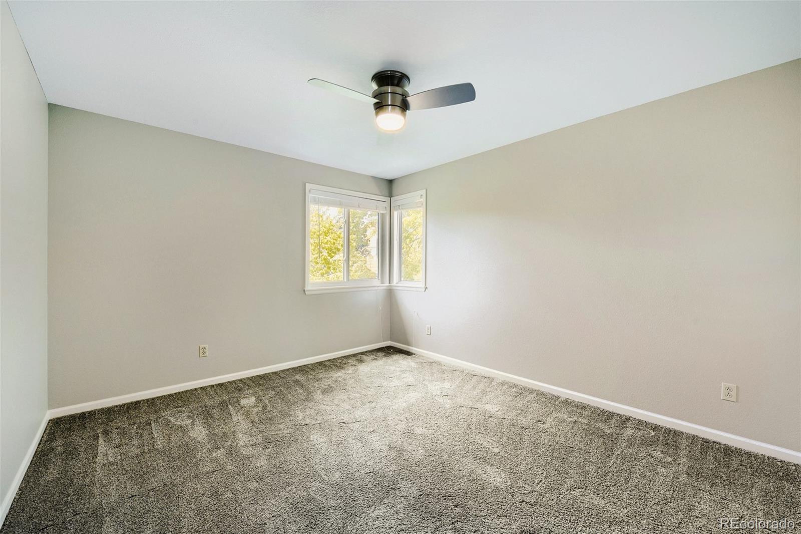 8658 Aberdeen Circle Highlands Ranch, CO 80130 - Photo 24 of 41