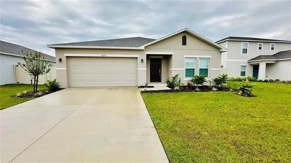 $2,100 | 2627 Fernleaf Street, Auburndale, FL 33823
