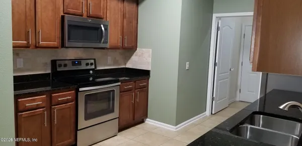 $1,935 | 131 Burnett Court, Unit 104, St. Johns, FL 32259