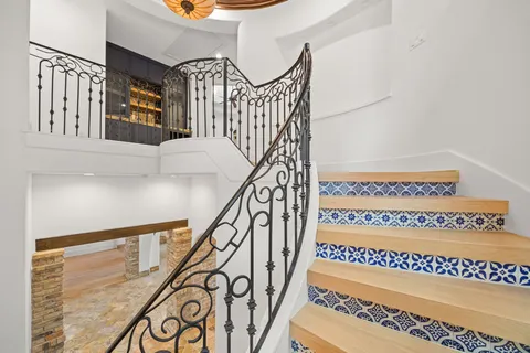 $2,399,000 | 721 Harborside Way, League City, TX 77565
