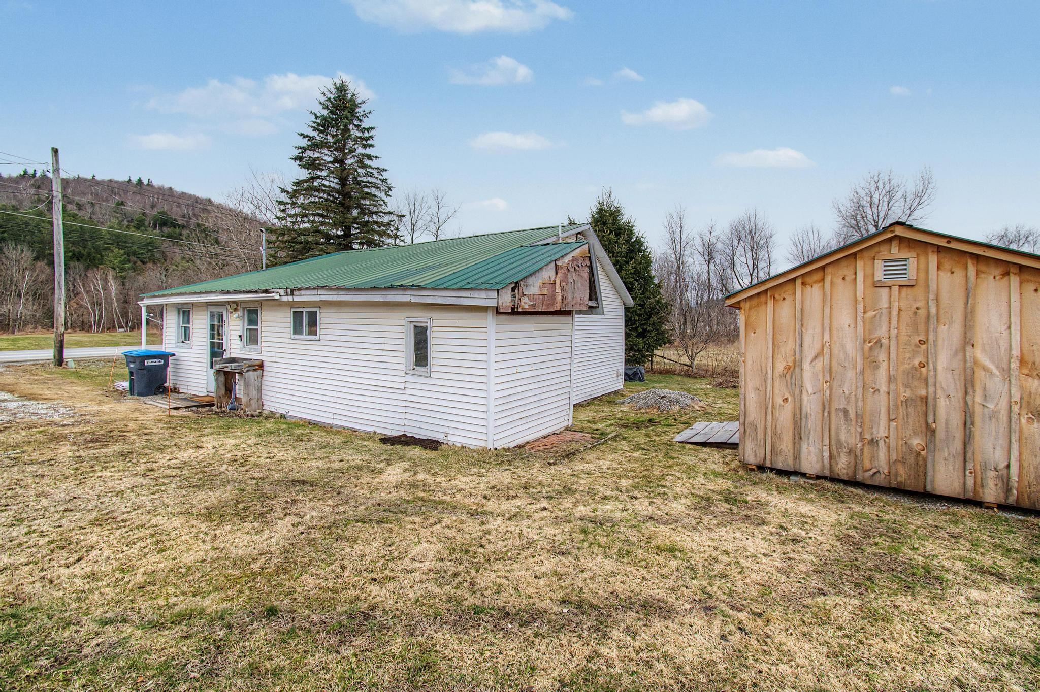 4711 Main Road Huntington, VT 05462 - Photo 23 of 30