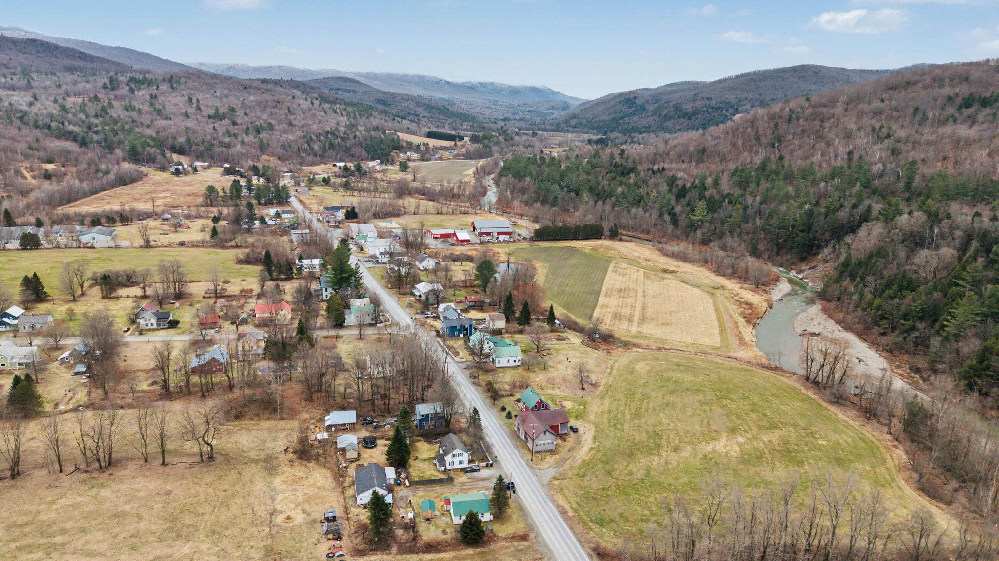 4711 Main Road Huntington, VT 05462 - Photo 28 of 30