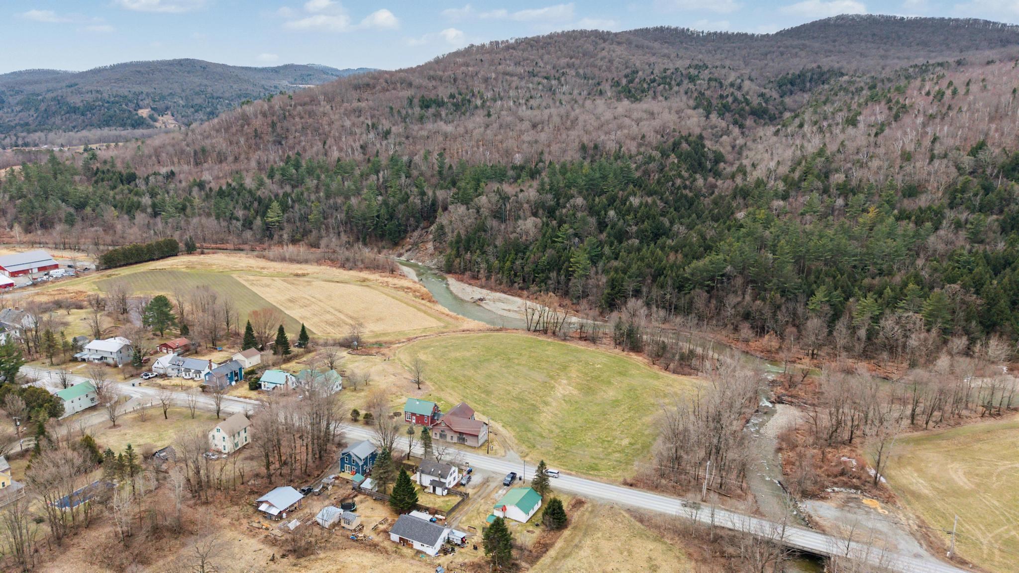 4711 Main Road Huntington, VT 05462 - Photo 29 of 30