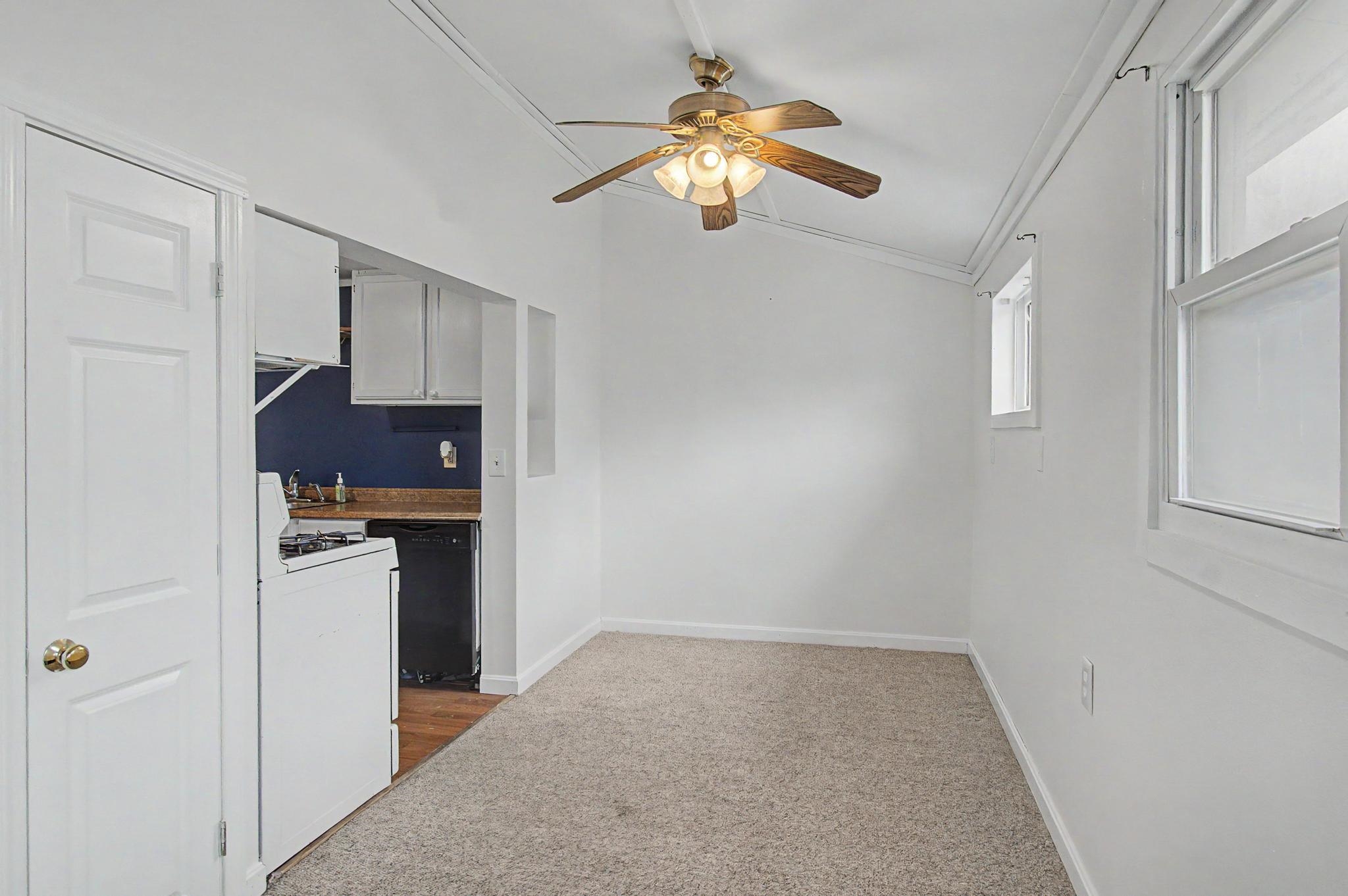 4711 Main Road Huntington, VT 05462 - Photo 7 of 30