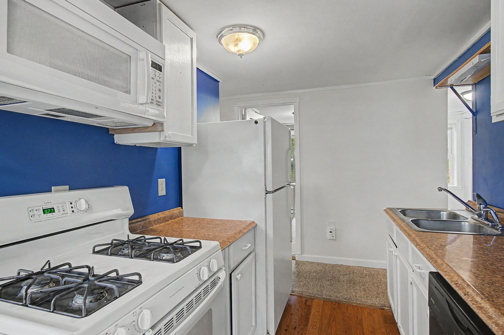 4711 Main Road Huntington, VT 05462 - Photo 8 of 30