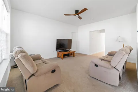 $344,900 | 125 East Clarendon Drive, Smyrna, DE 19977