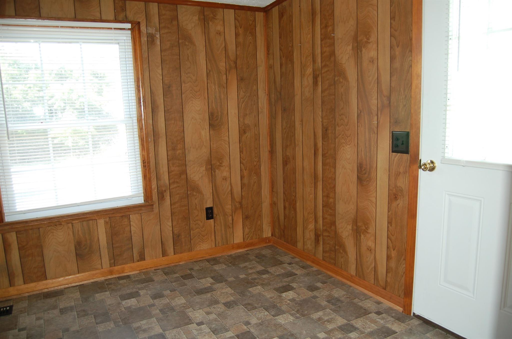 723 Foley Road Harrisonburg, VA 22801 - Photo 29 of 32 Gallery Image 29
