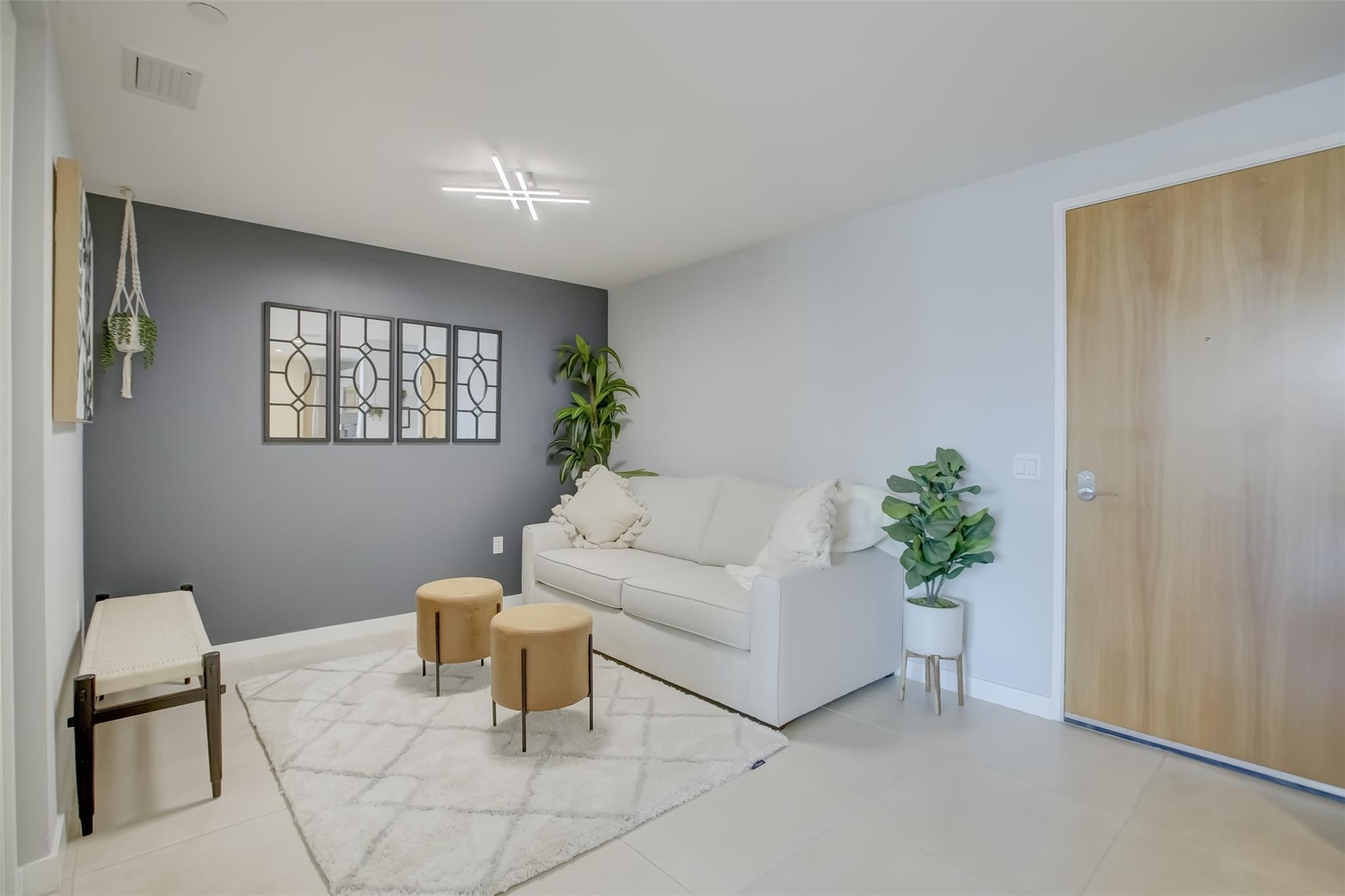 401 North Birch Road, Unit 705 Fort Lauderdale, FL 33304 - Photo 19 of 36 Photo 19