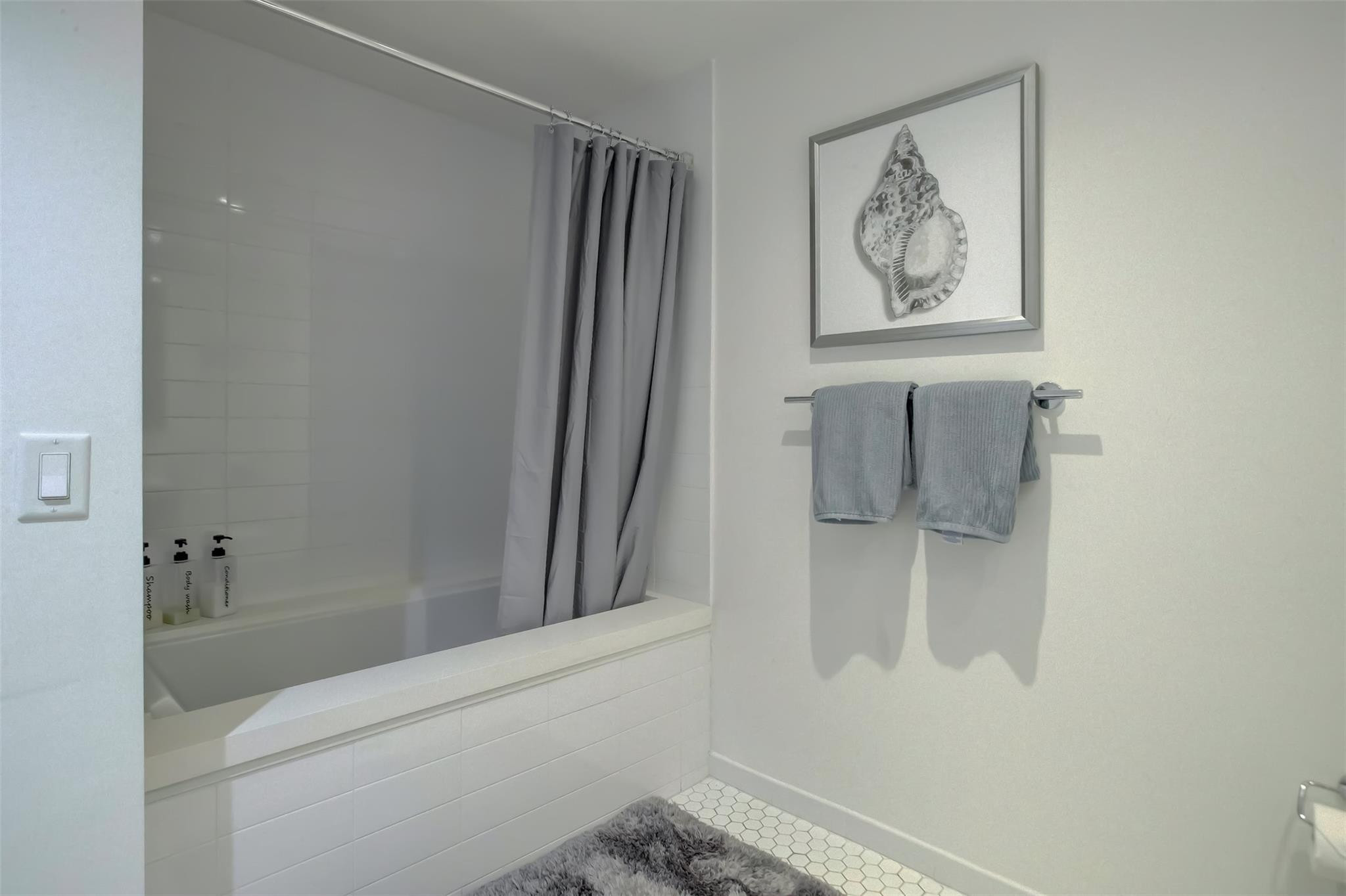 401 North Birch Road, Unit 705 Fort Lauderdale, FL 33304 - Photo 28 of 36 Photo 28