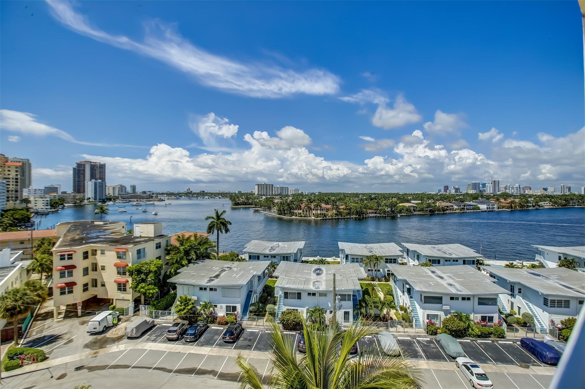 401 North Birch Road, Unit 705 Fort Lauderdale, FL 33304 - Photo 10 of 36 Photo 10