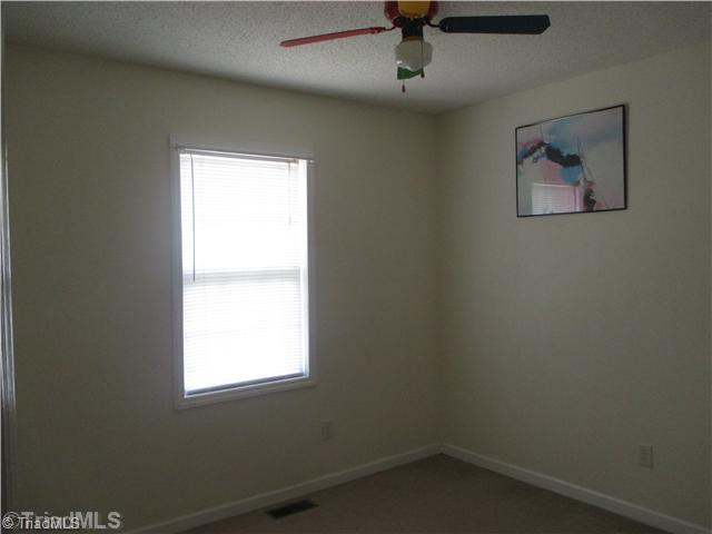 628 South Road High Point, NC 27262 - Photo 8 of 10 3rd Bedroom.