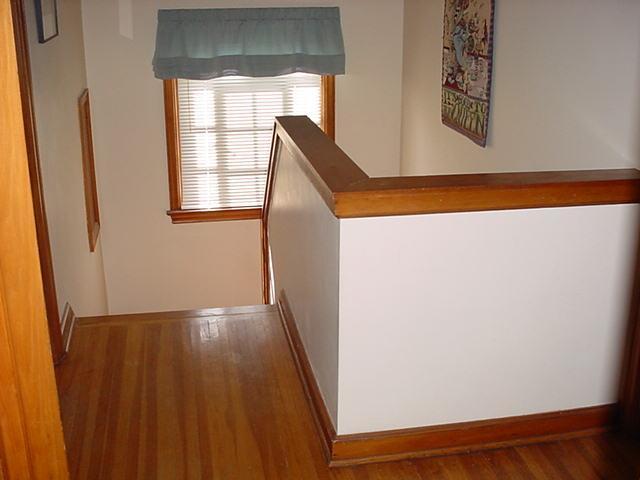 902 Vernon Road Bexley, OH 43209 - Photo 6 of 17 Gallery Image 6