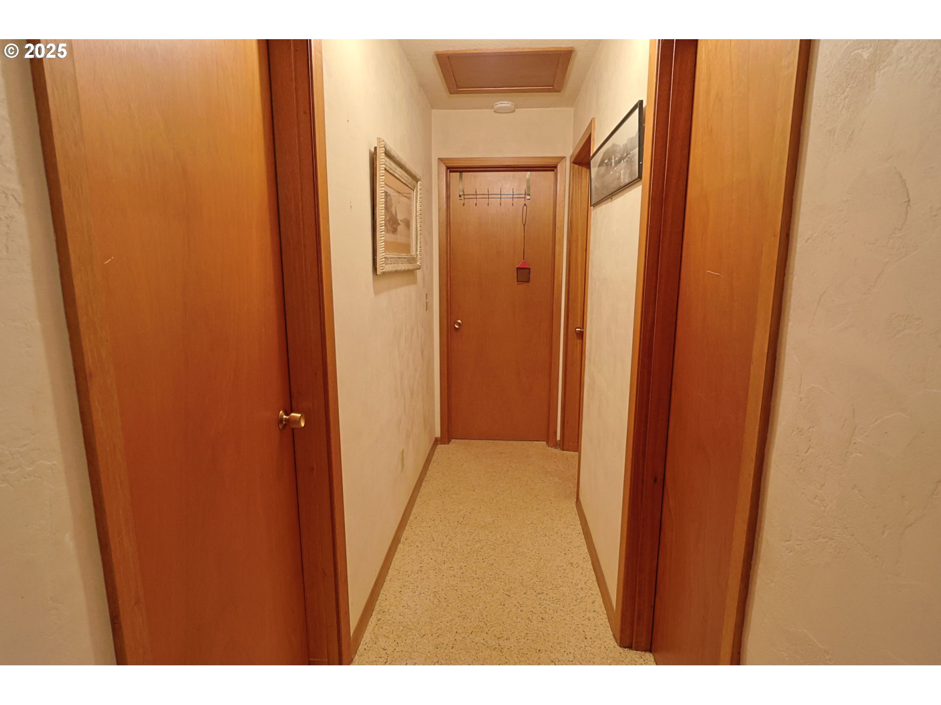 70033 Larsen Ranch Road North Bend, OR 97459 - Photo 21 of 40