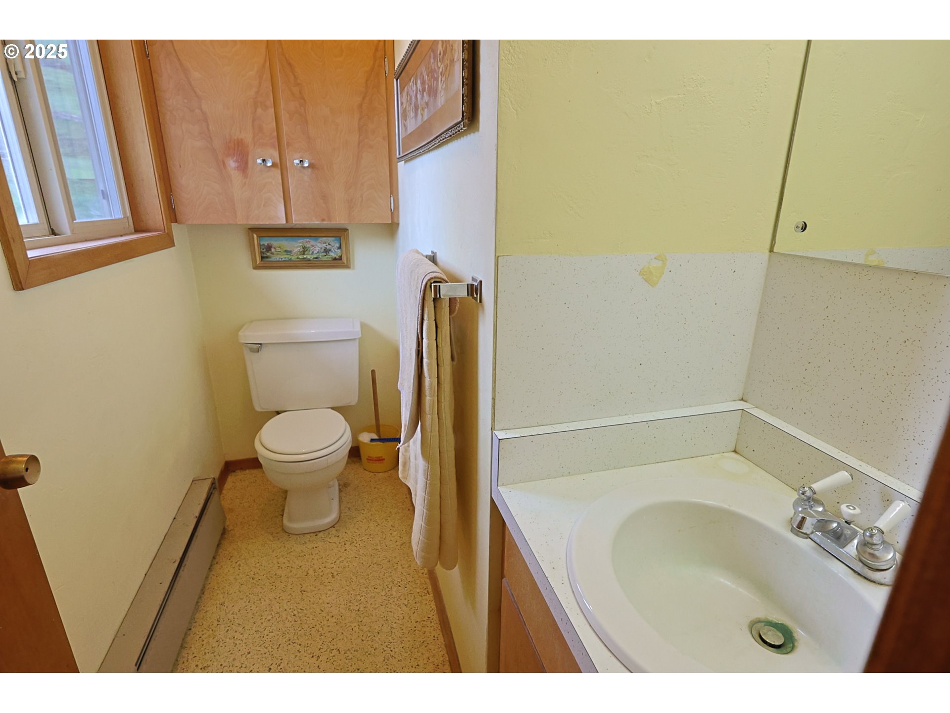 70033 Larsen Ranch Road North Bend, OR 97459 - Photo 22 of 40