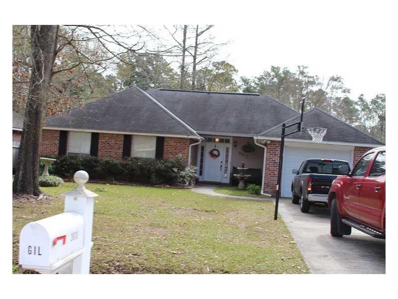 2613 Rue Weller Mandeville, LA 70448 - Photo 3 of 16 Gallery Image 3