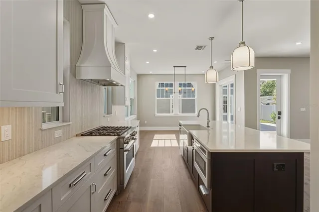 $1,875,000 | 844 26th Avenue North, St. Petersburg, FL 33704