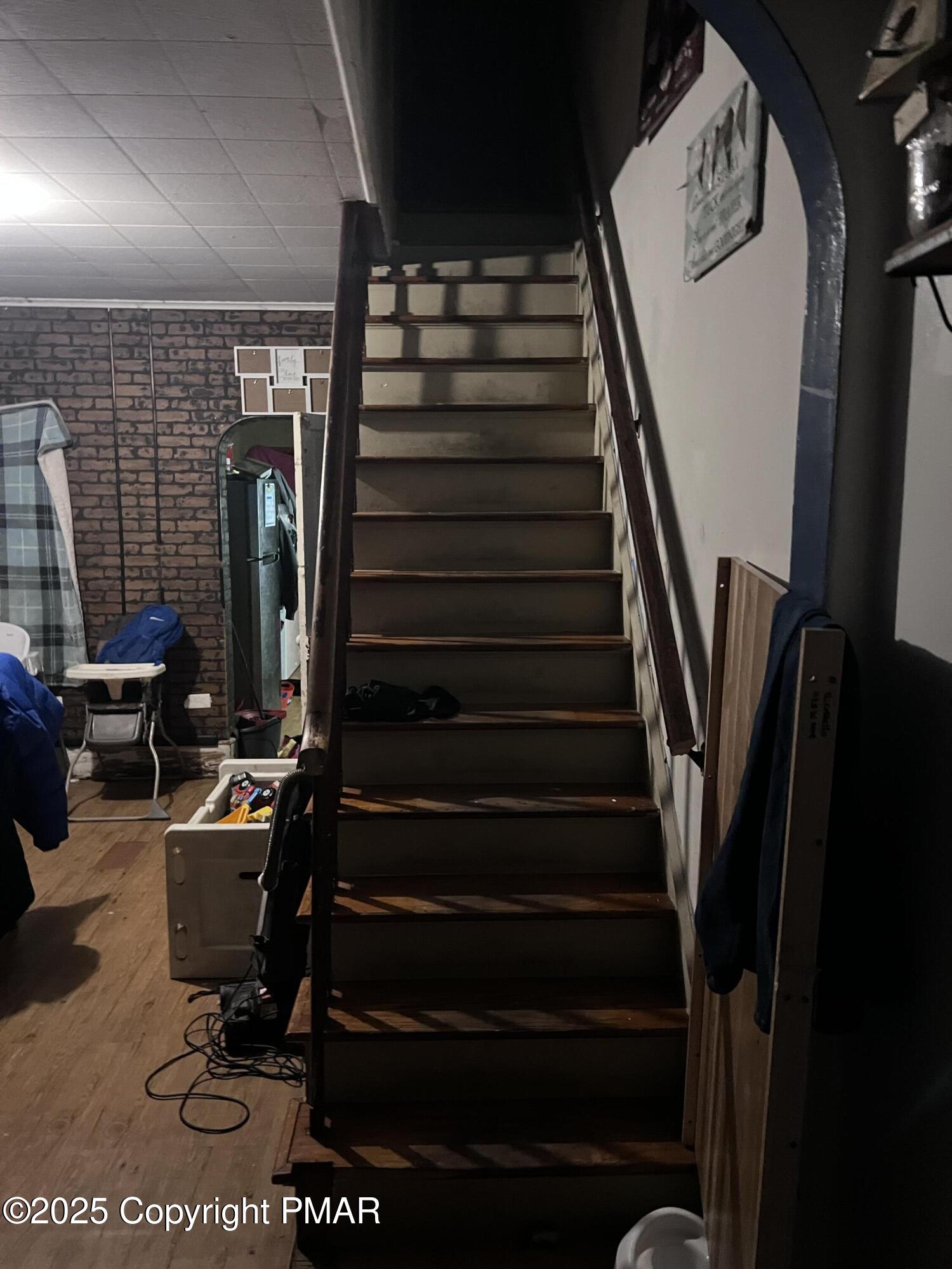 14 North Diamond Street Shamokin, PA 17872 - Photo 3 of 34 IMG_6878