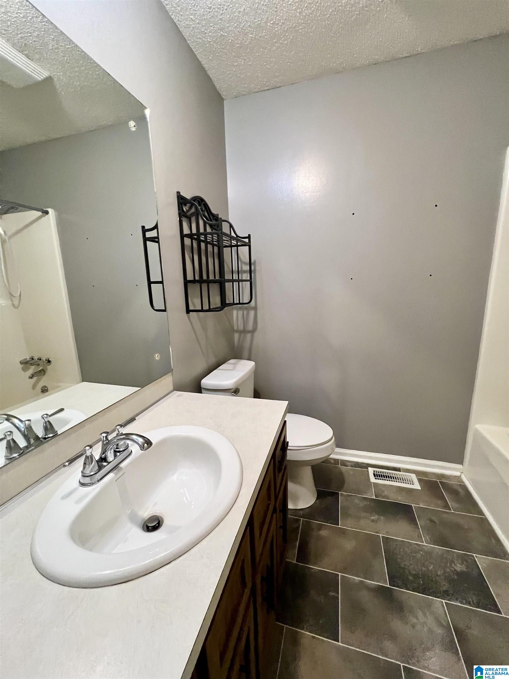 140 Greenridge Road Bessemer, AL 35023 - Photo 13 of 19 Gallery Image 13