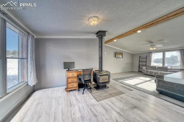 $400,000 | 36 Valley Circle, Guffey, CO 80820