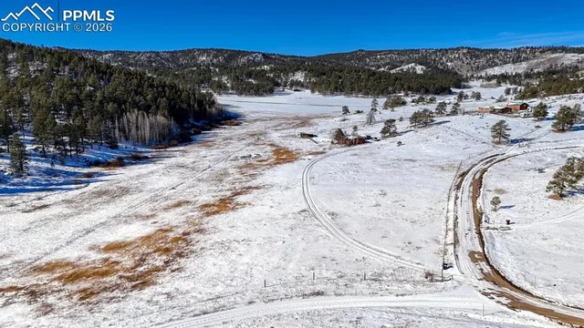 $400,000 | 36 Valley Circle, Guffey, CO 80820