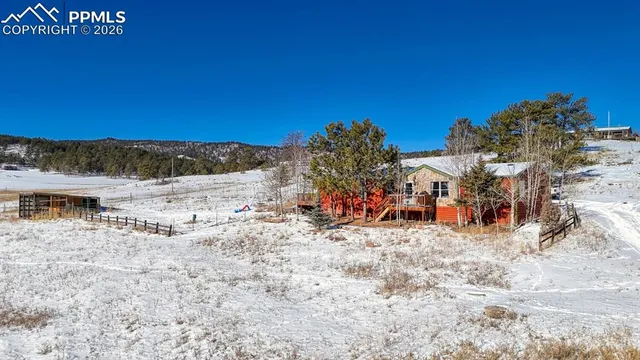 $400,000 | 36 Valley Circle, Guffey, CO 80820