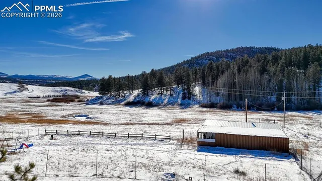 $400,000 | 36 Valley Circle, Guffey, CO 80820