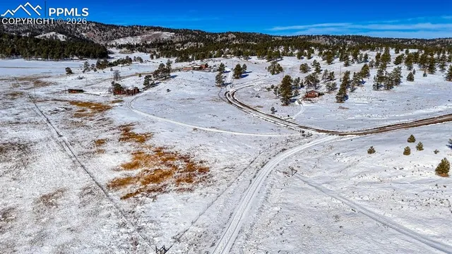 $400,000 | 36 Valley Circle, Guffey, CO 80820